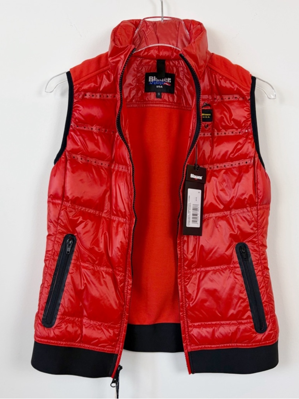 NWT Blauer USA Women's Red Duck Down Glossy Puffer Vest Sz Small Zip Up Quilted
